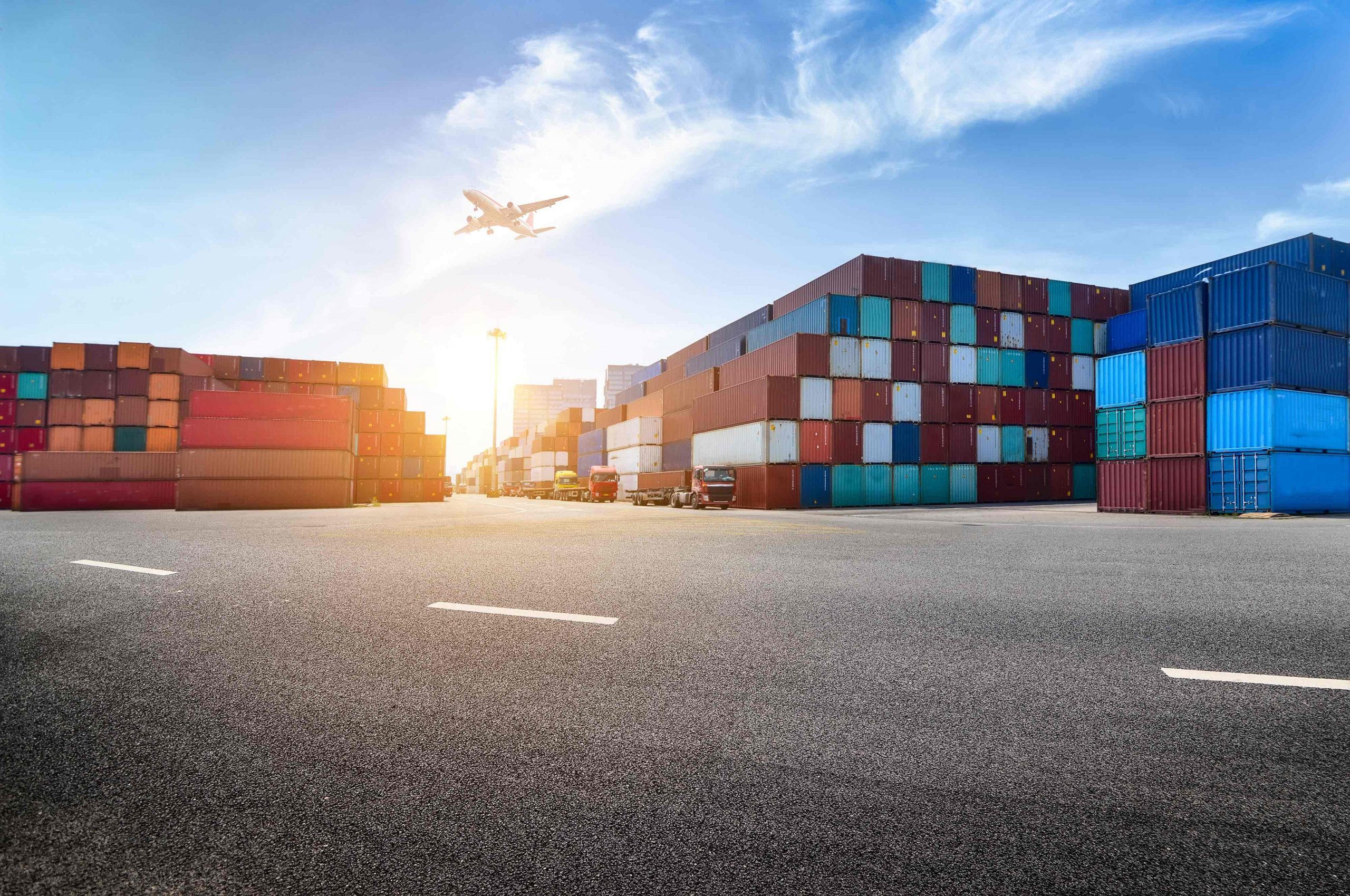 Top 5 Benefits of Using Cargo Services from Dubai to the World